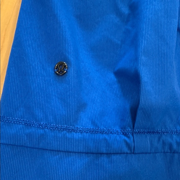 Lululemon Blue Running Hooded Running Jacket size 10 - Picture 14 of 15